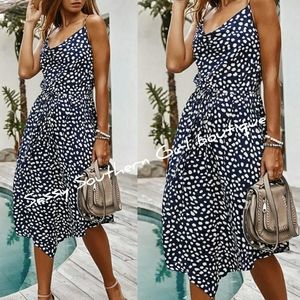 🆕⭐Navy leopard drawstring midi dress